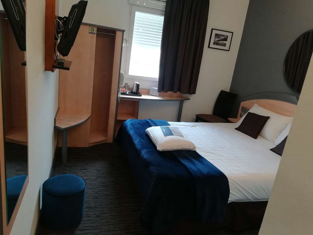 Hotel Kyriad Brive Ouest Værelse billede