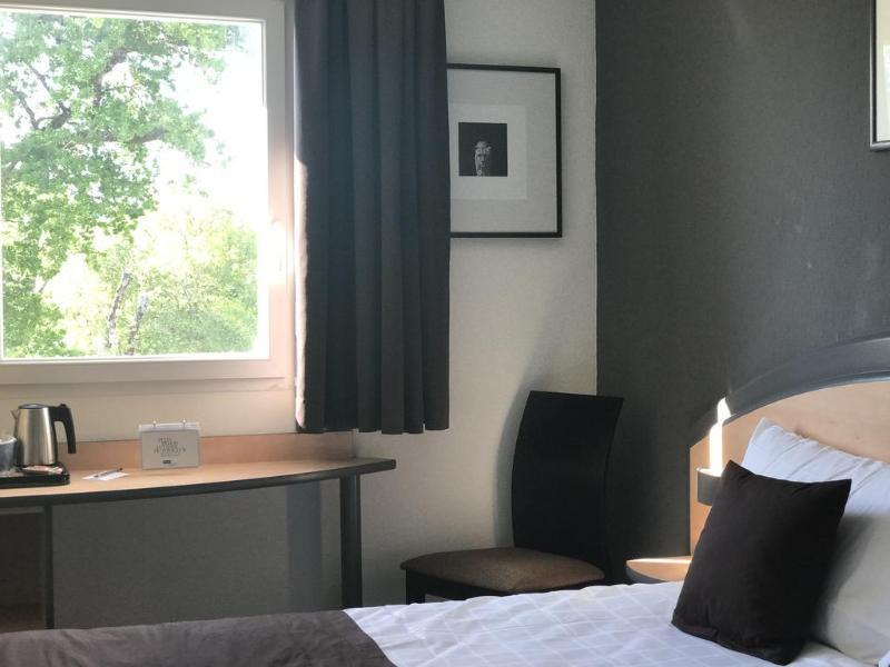 Hotel Kyriad Brive Ouest Eksteriør billede